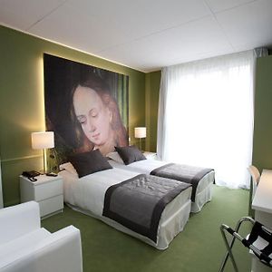 Hotel Cecyl Reims Centre